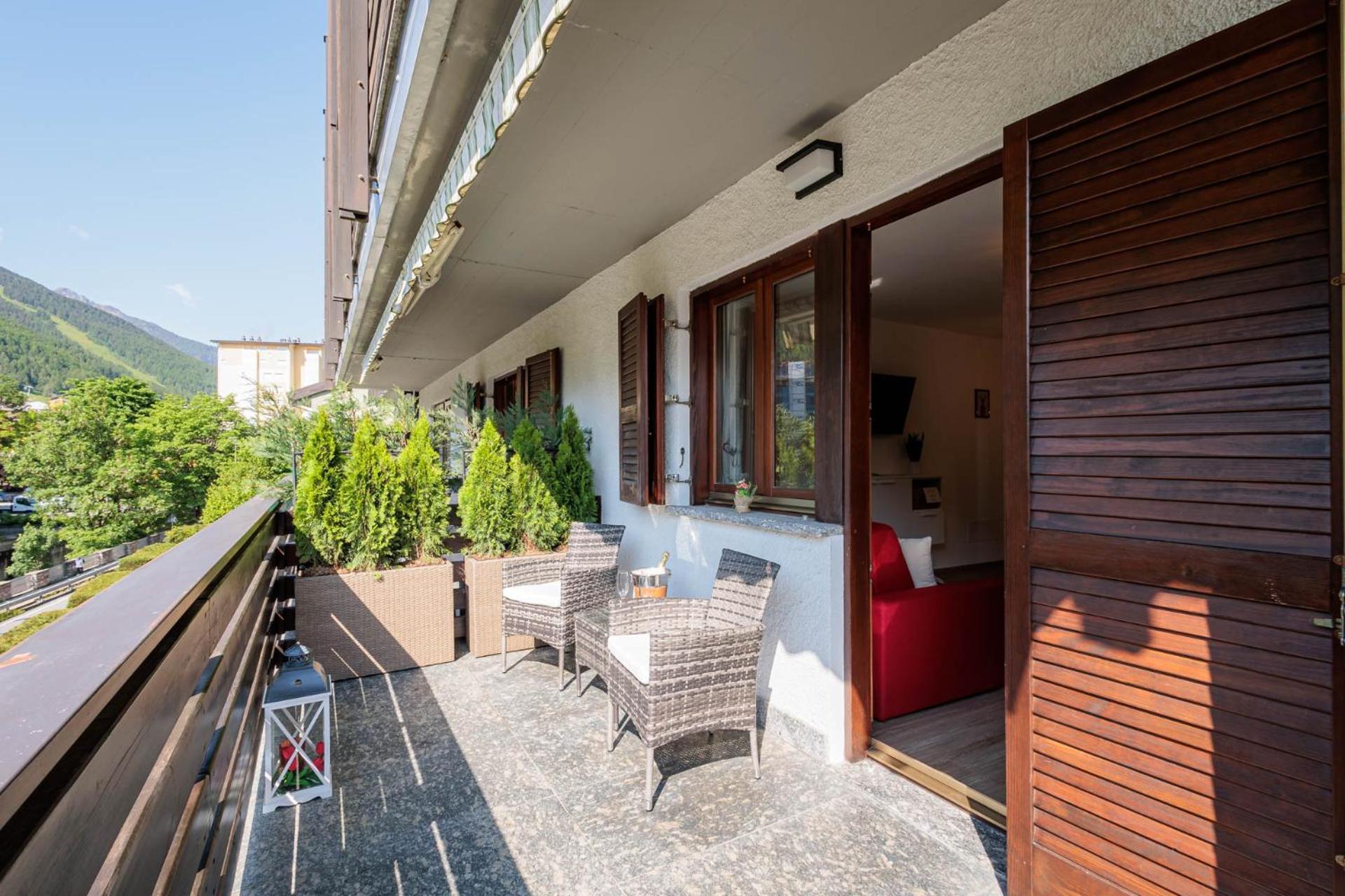 Revo Apartments - Rocca Fiorita Априка Екстер'єр фото