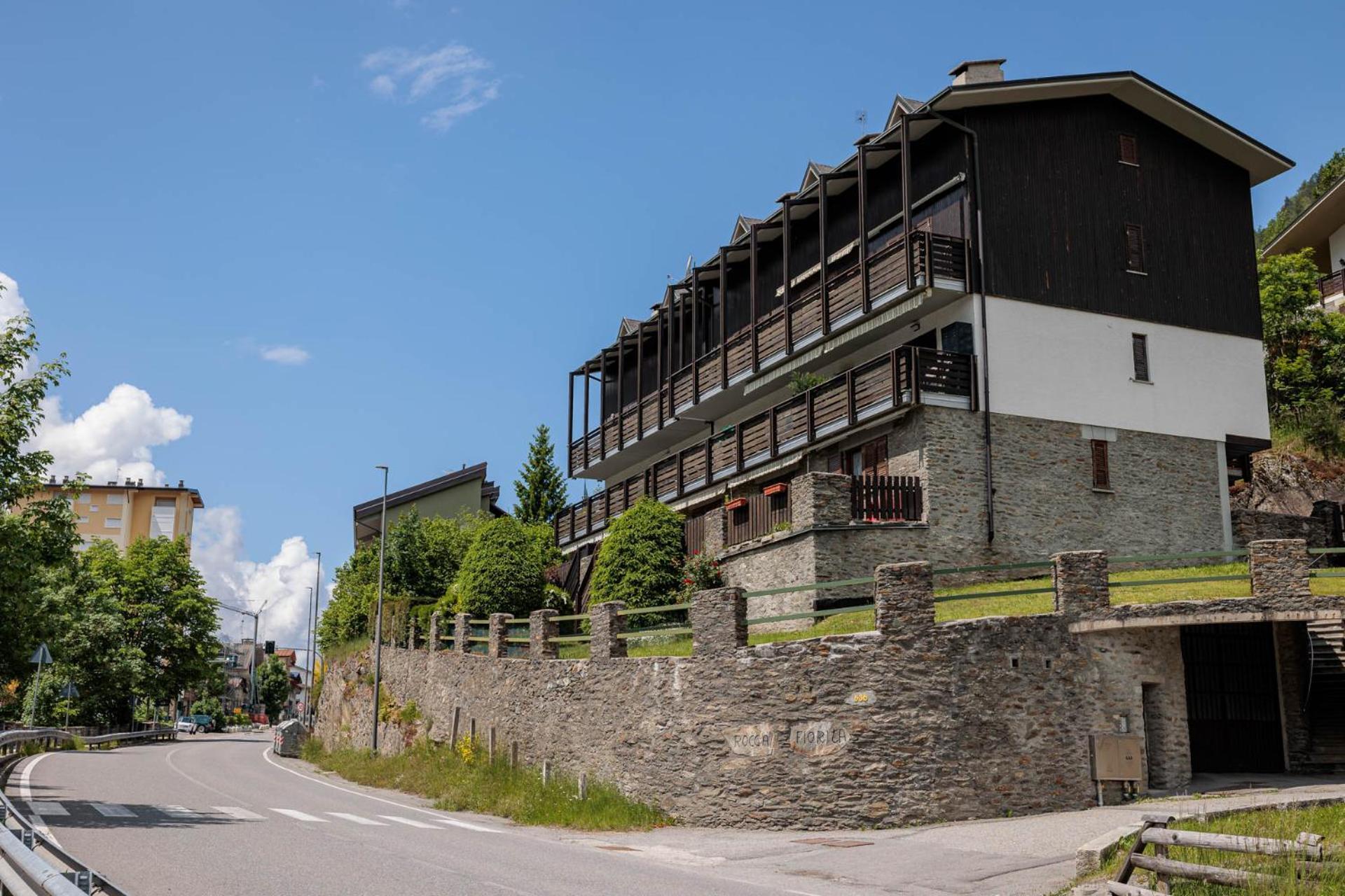 Revo Apartments - Rocca Fiorita Априка Екстер'єр фото